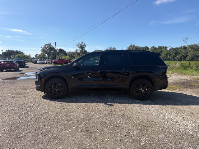 New 2027 Chevrolet Traverse LT w/ Midnight/Sport Edition FWD image 5