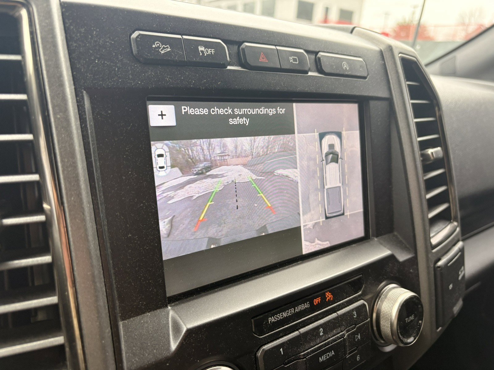 Used 2018 Ford F150 Raptor w/ Equipment Group 802A Luxury image 31