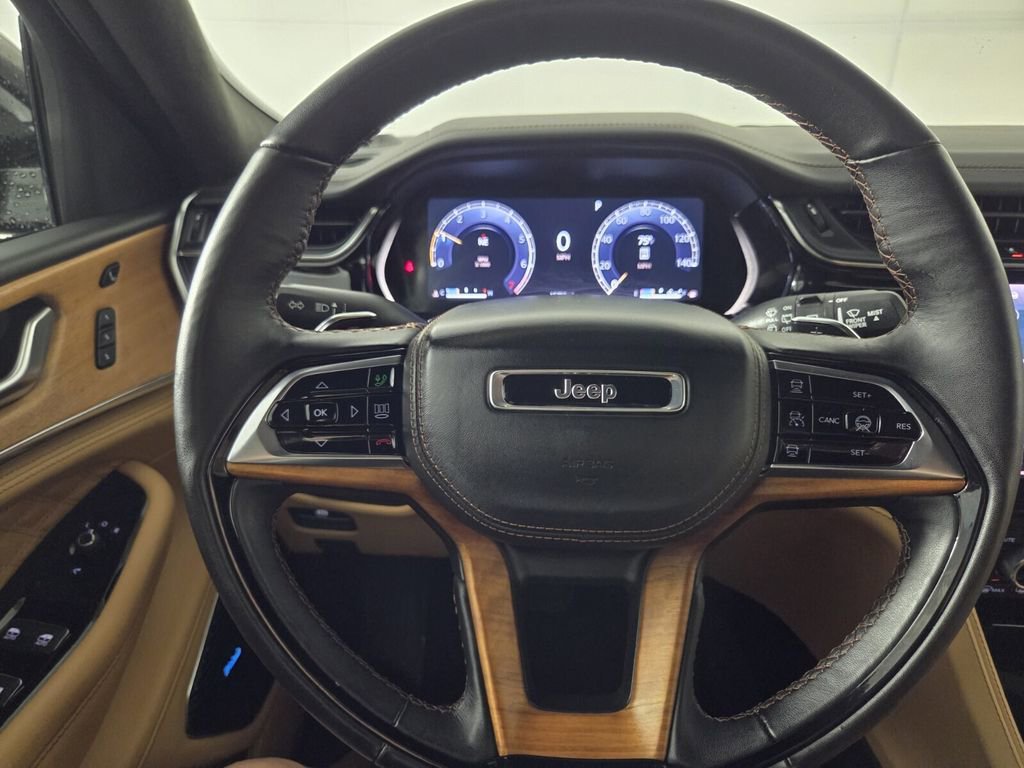 Certified 2024 Jeep Grand Cherokee Summit image 18