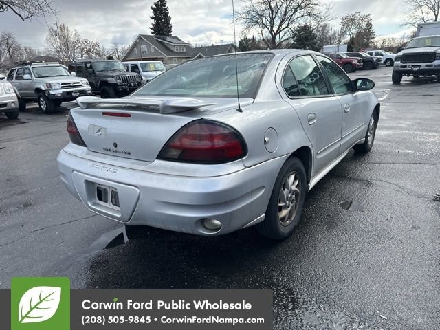 Used 2004 Pontiac Grand Am SE image 4