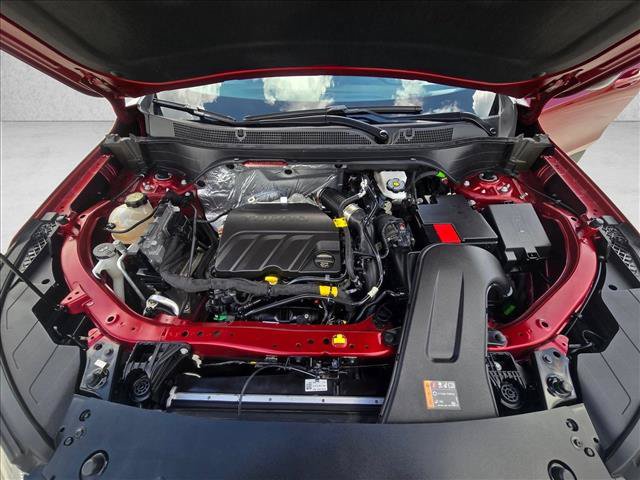 Used 2025 Chevrolet Trax RS w/ Sunroof Package FWD image 21