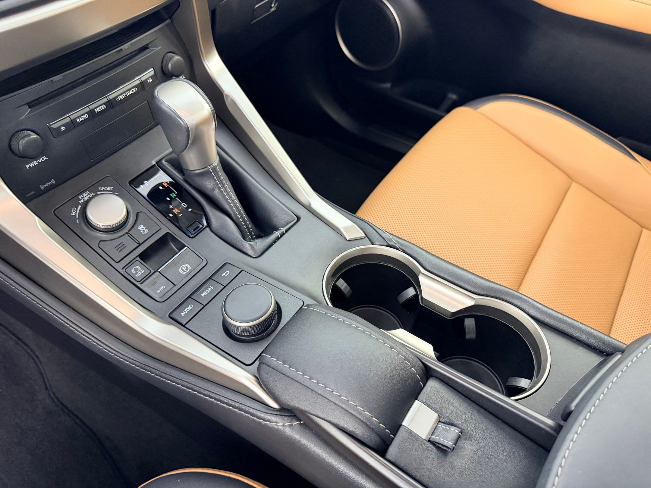Used 2016 Lexus NX 200t FWD w/ Premium Package image 16