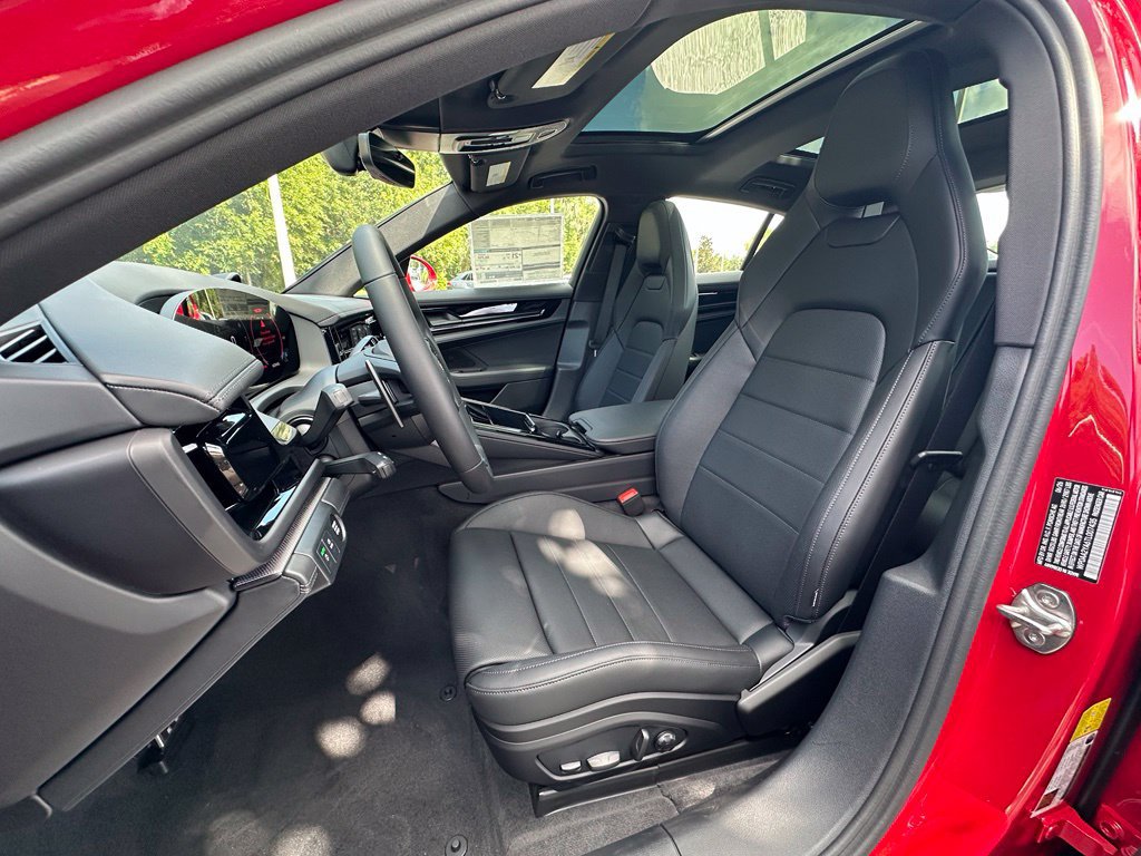 New 2026 Porsche Panamera RWD image 5