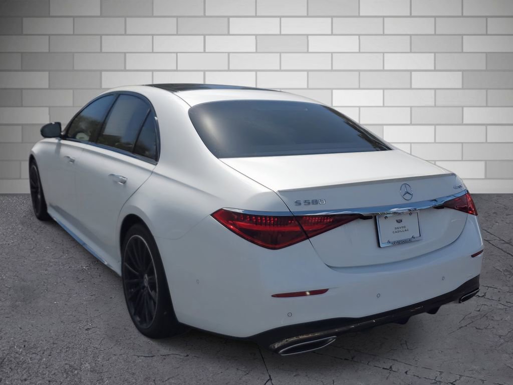 Used 2025 Mercedes-Benz S 580 4MATIC Sedan image 3