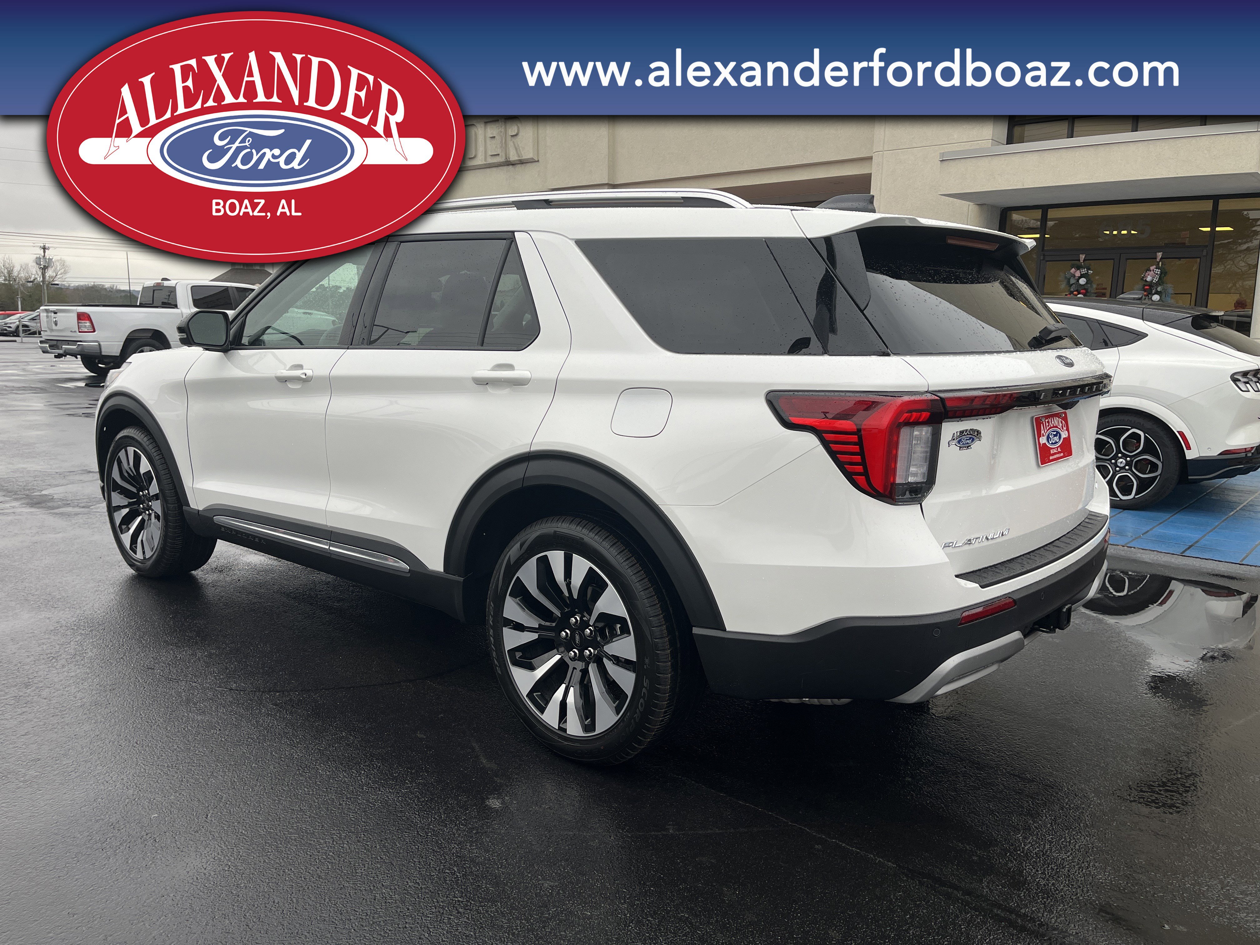 New 2026 Ford Explorer Platinum w/ LUX Leather Package image 6