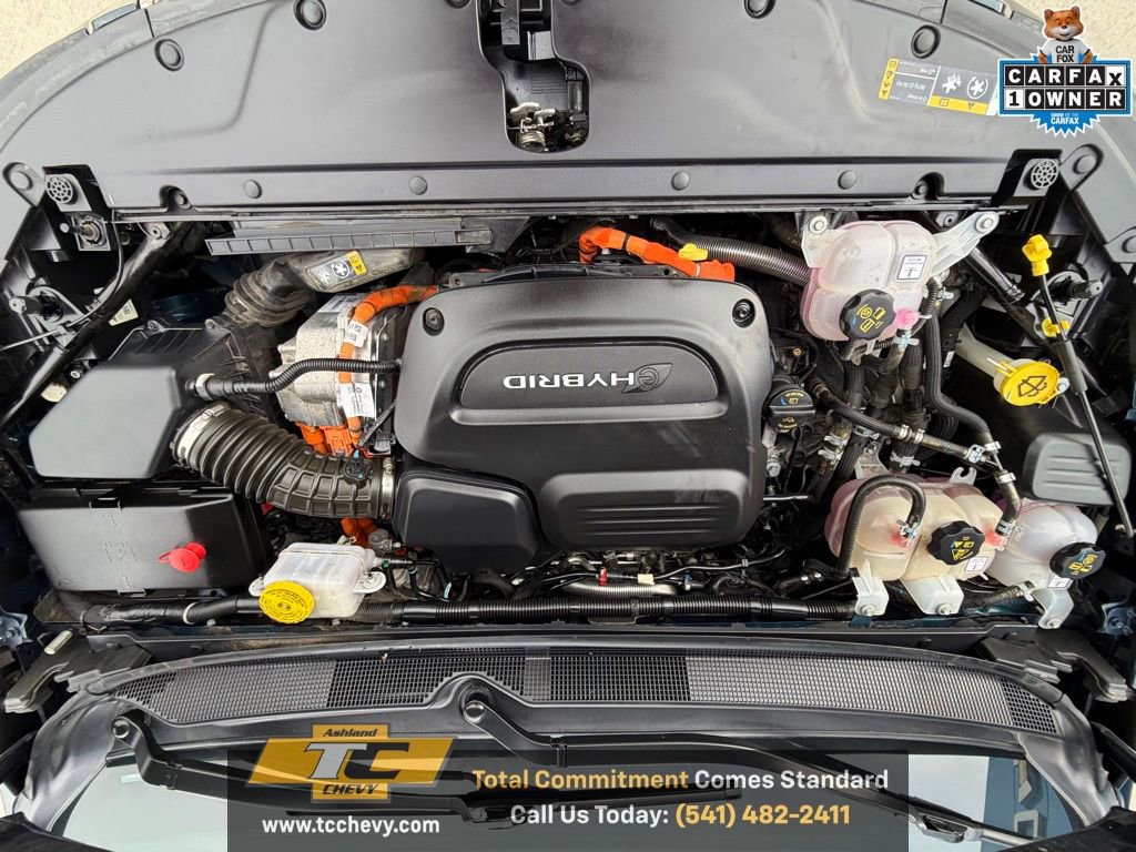 Used 2024 Chrysler Pacifica Select image 16