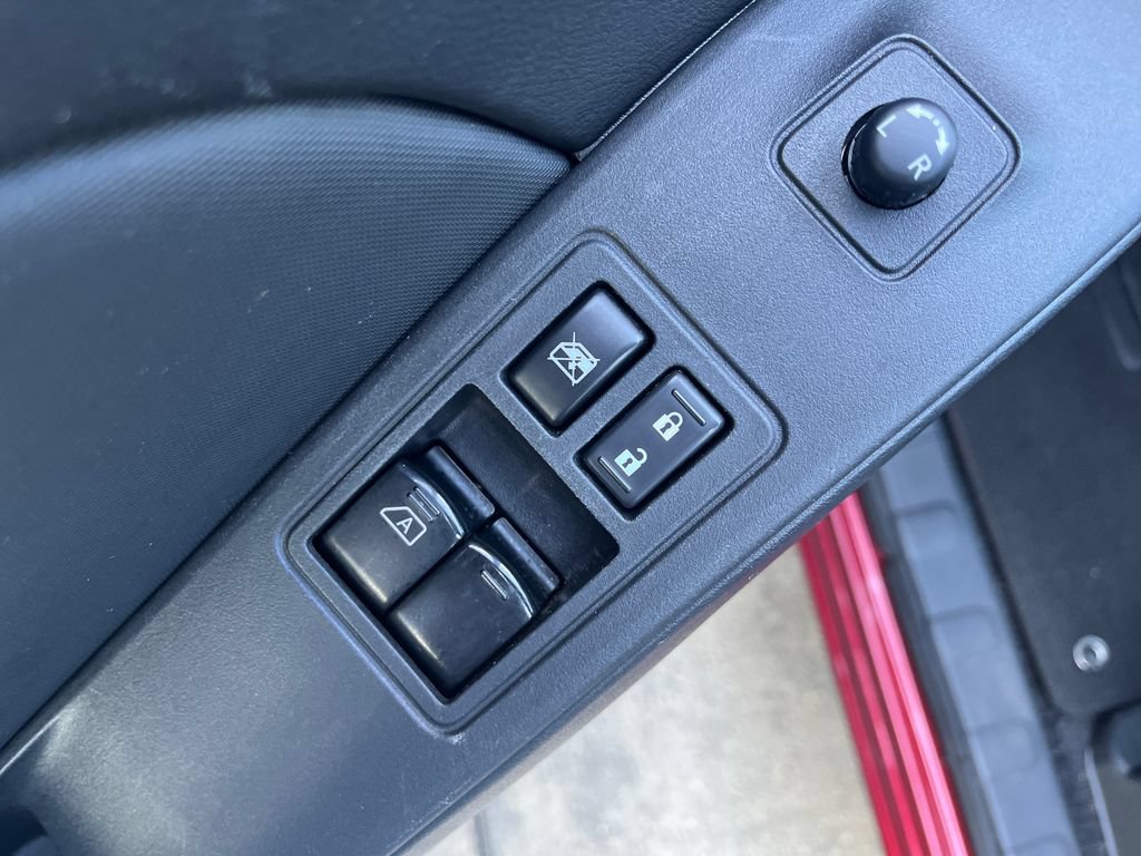 Certified 2024 Nissan Frontier SV w/ SV Convenience Package RWD image 15