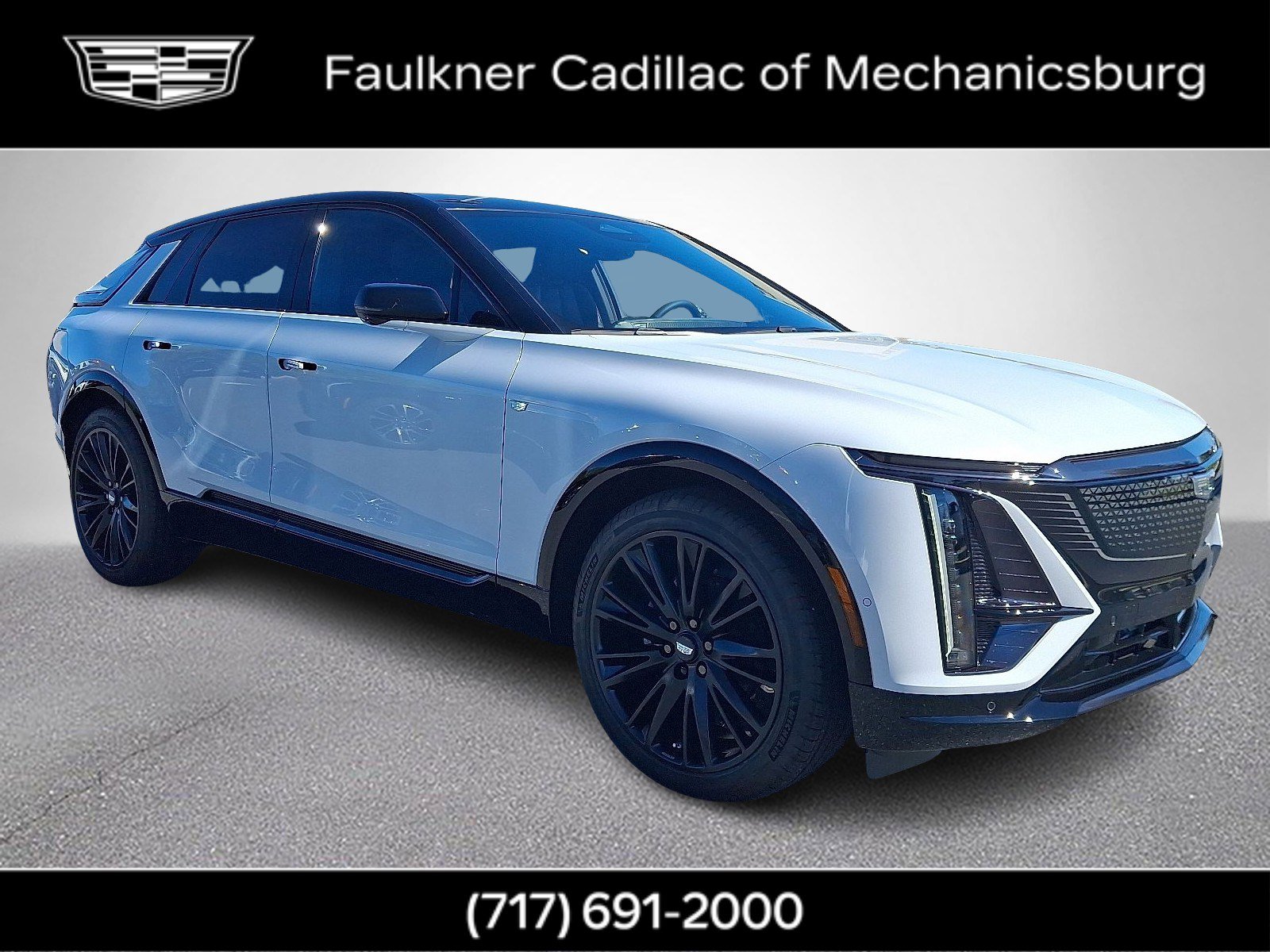 New 2026 Cadillac Lyriq Sport w/ LPO, Blue Accent Package image 5