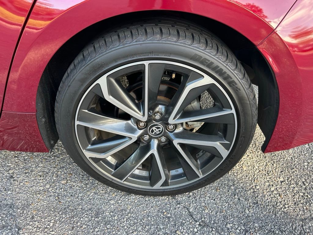 Used 2022 Toyota Corolla LE image 9
