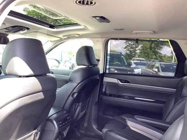 Used 2022 Hyundai Palisade SEL w/ Premium Package image 23