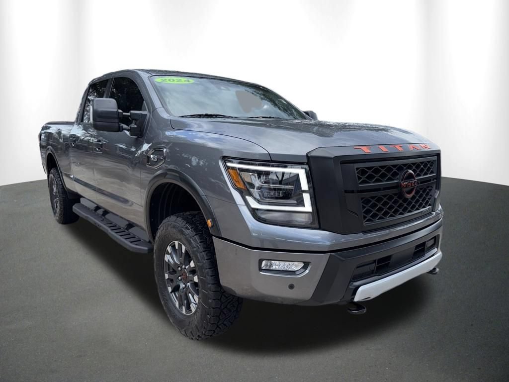 Used 2024 Nissan Titan PRO-4X AWD/4WD image 62