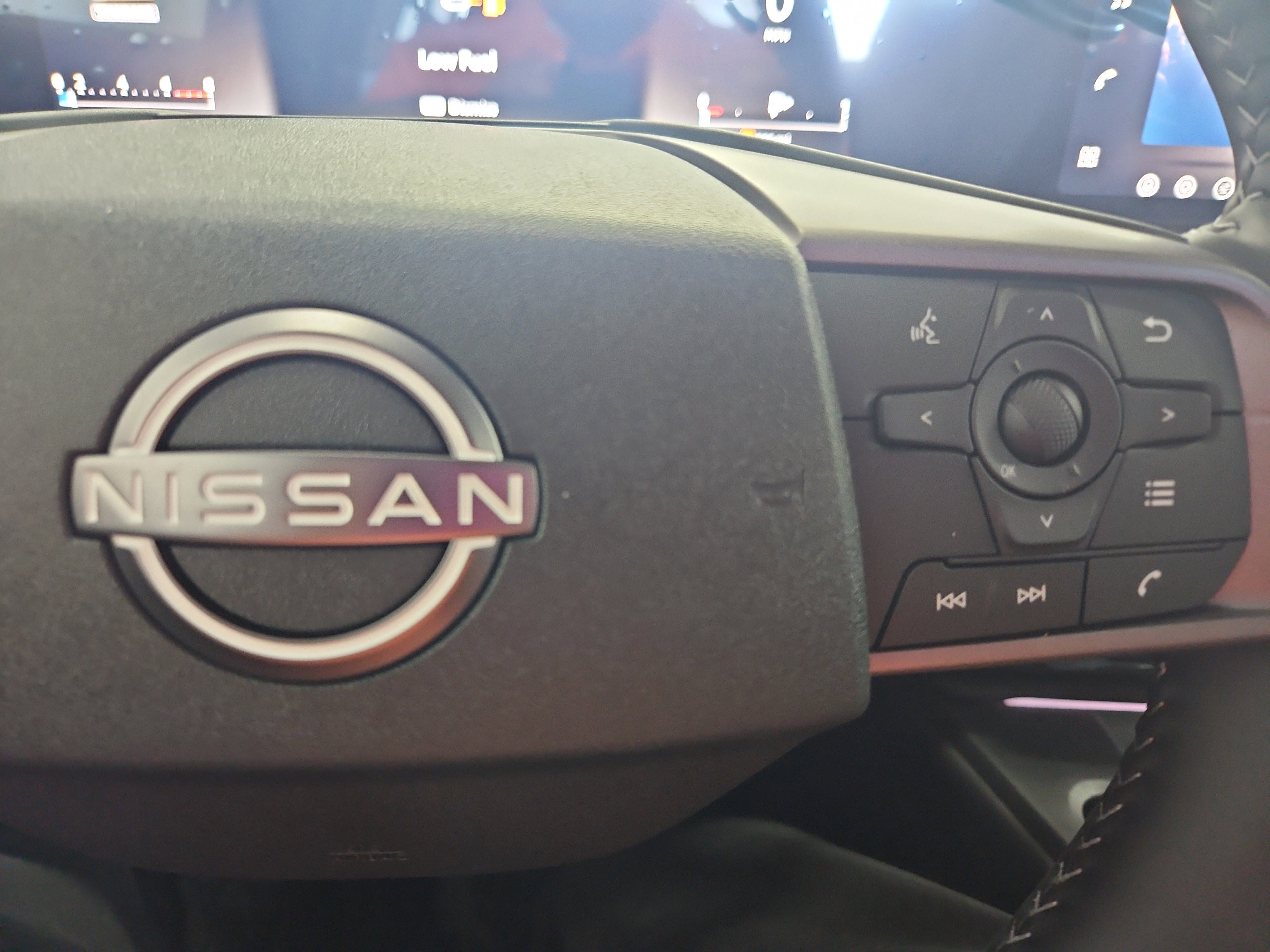 New 2026 Nissan Sentra SV w/ SV Convenience Package FWD image 17