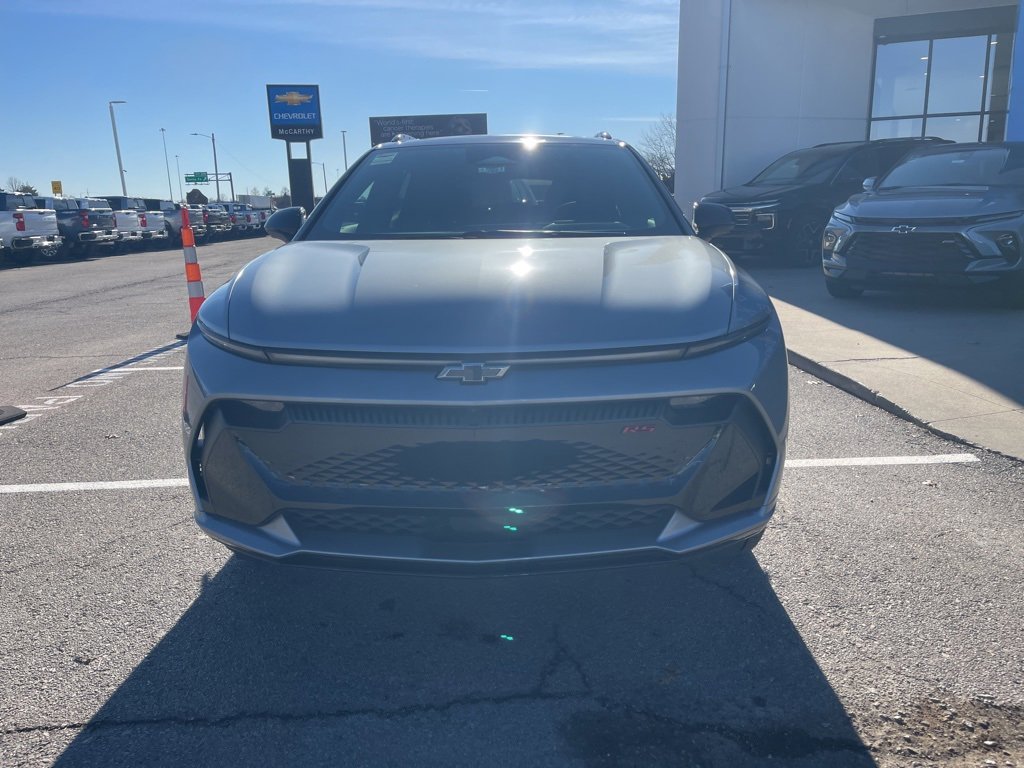 New 2025 Chevrolet Equinox EV RS image 8