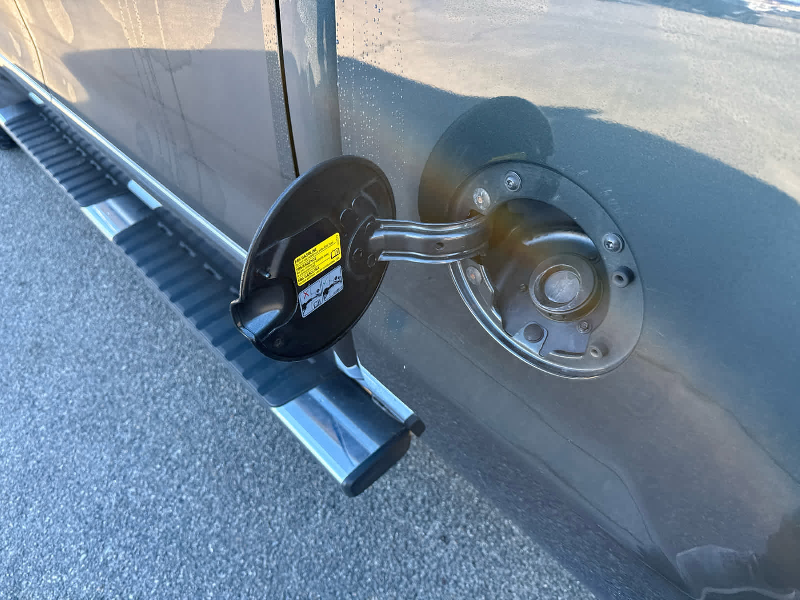 Used 2019 Chevrolet Silverado 2500 High Country w/ Snow Plow Prep Package image 10