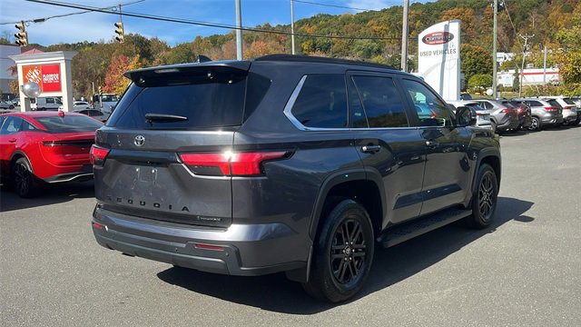 Used 2025 Toyota Sequoia SR5 image 6