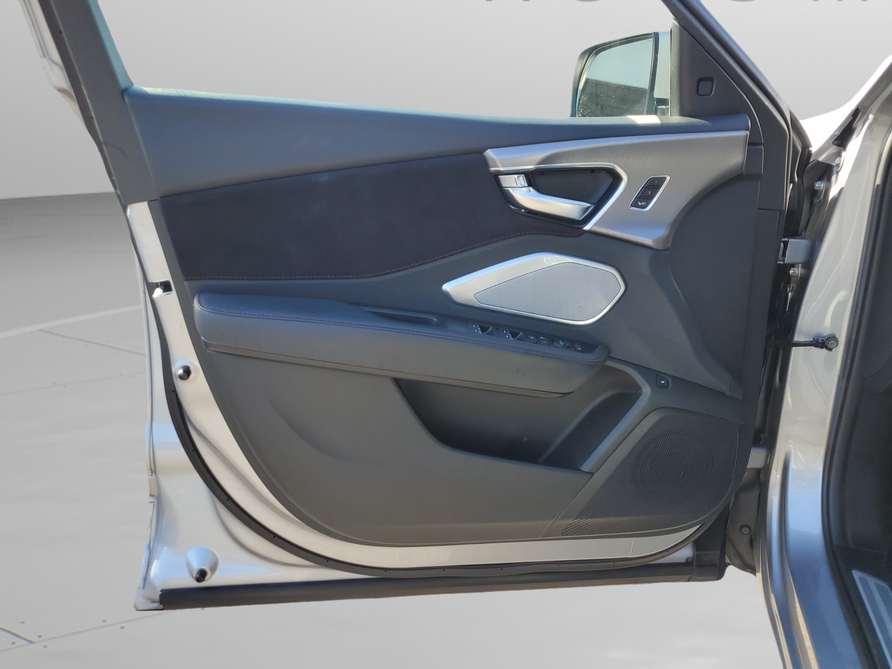 Certified 2023 Acura RDX w/ Advance Package FWD image 16