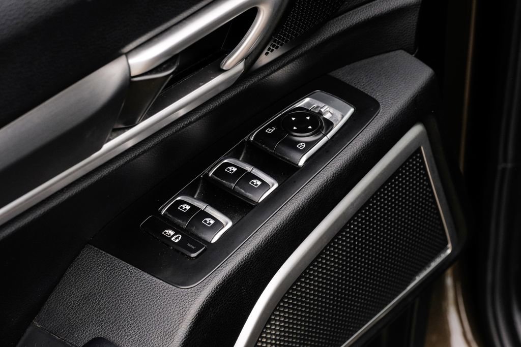 Used 2022 Kia Telluride S image 49