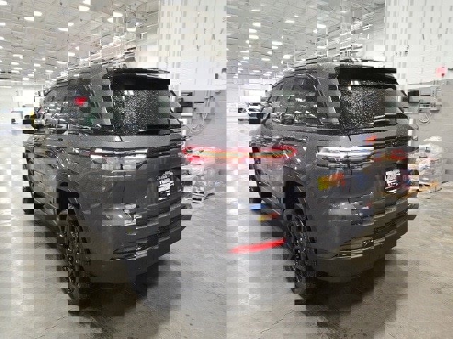 New 2025 Jeep Grand Cherokee Altitude image 5