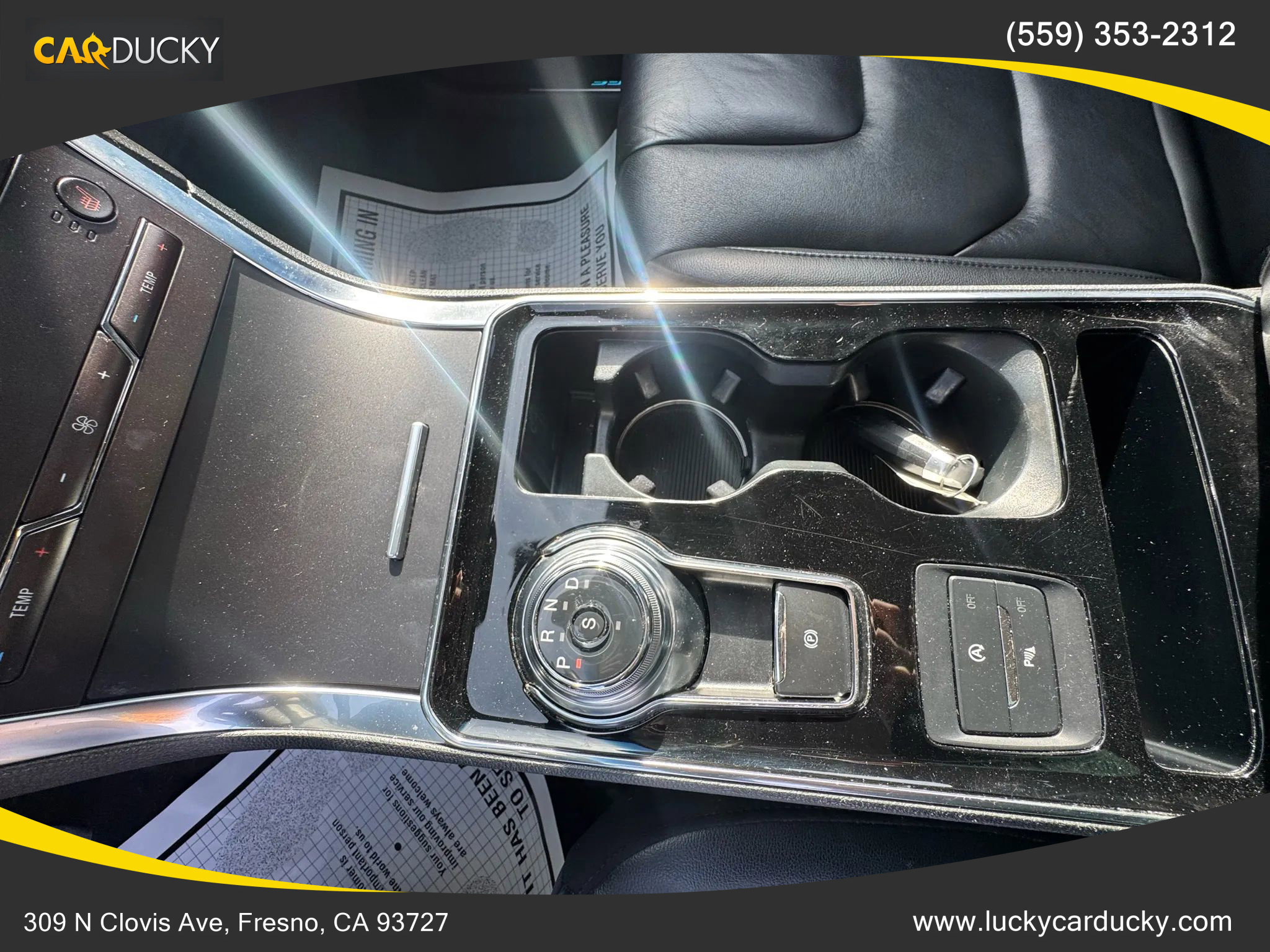 Used 2020 Ford Edge Titanium image 14