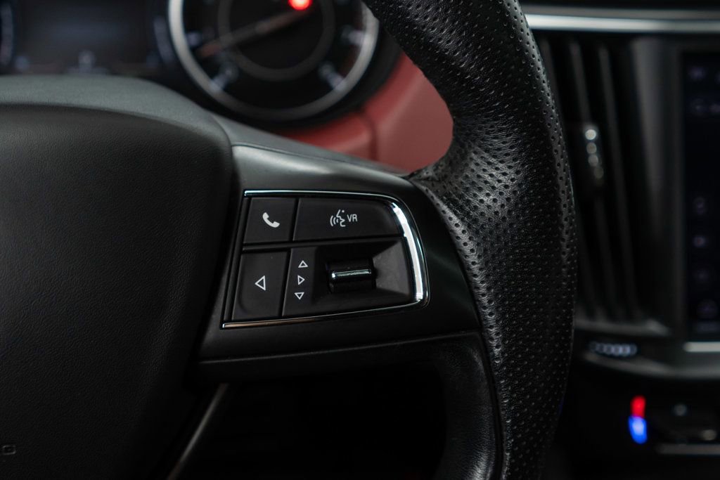 Used 2022 Maserati Levante GT AWD/4WD image 18