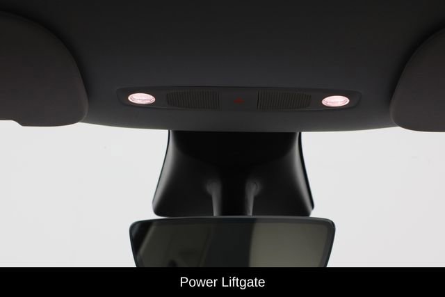 Used 2021 Tesla Model Y Long Range AWD/4WD image 17