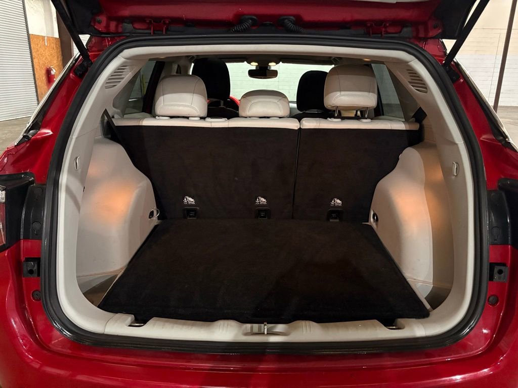 Used 2017 Jeep Compass Limited image 14