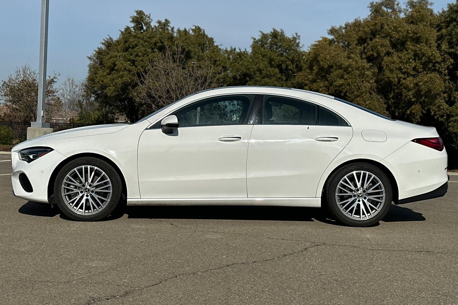 Used 2025 Mercedes-Benz CLA 250 image 7