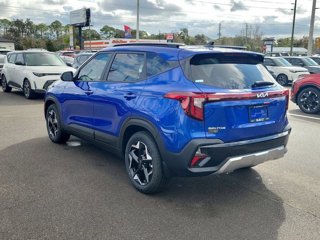 New 2026 Kia Seltos S FWD image 4