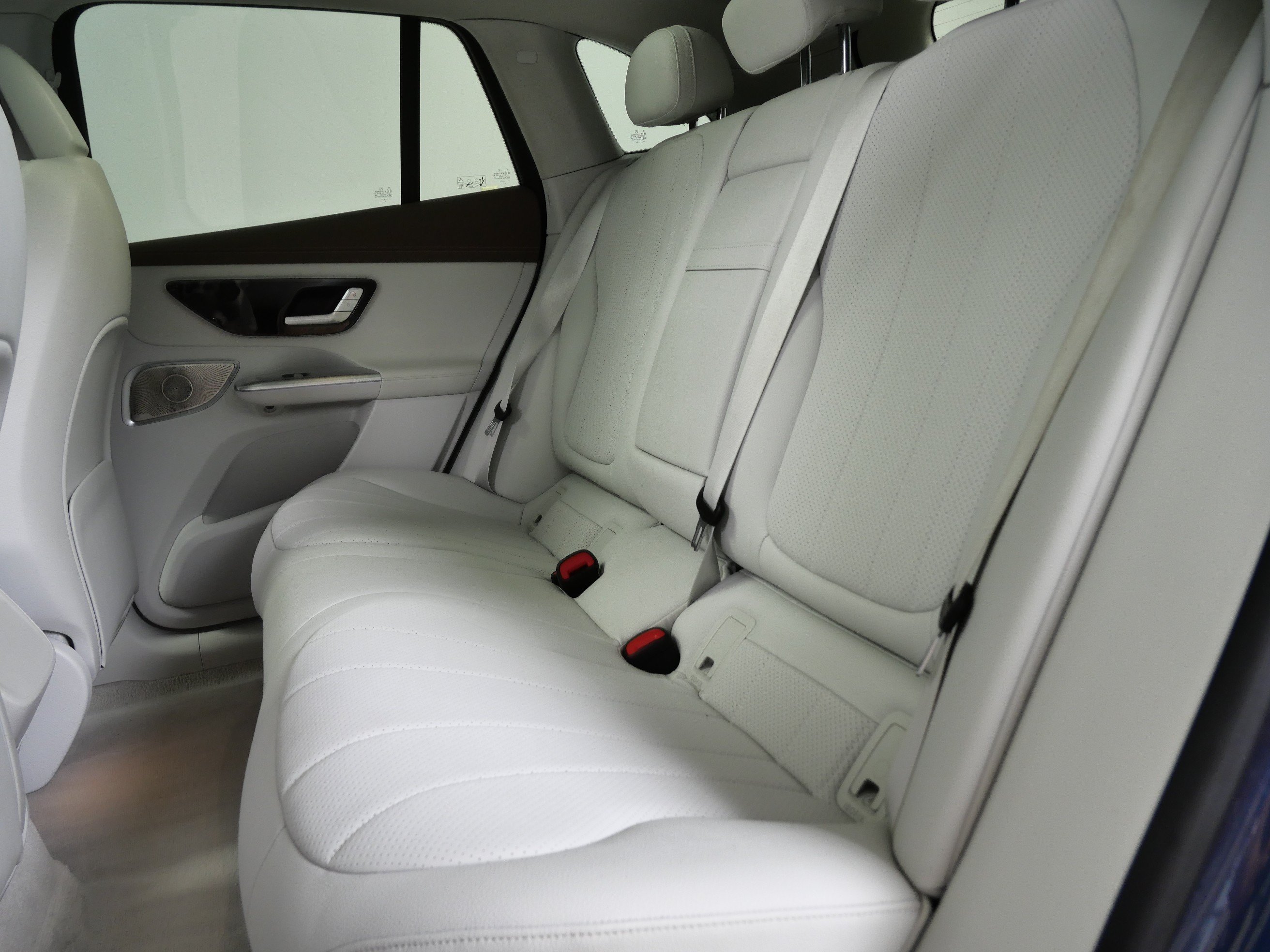 Certified 2023 Mercedes-Benz EQE 350+ 4MATIC SUV image 18