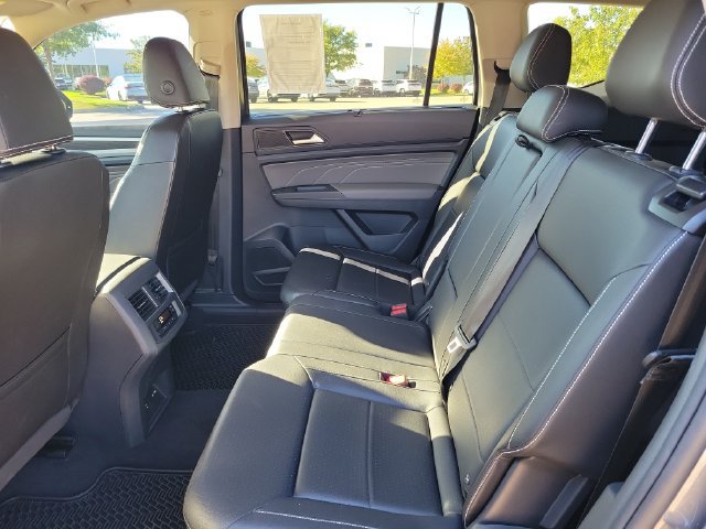 Used 2023 Volkswagen Atlas SE w/ Black Wheel Package AWD/4WD image 22