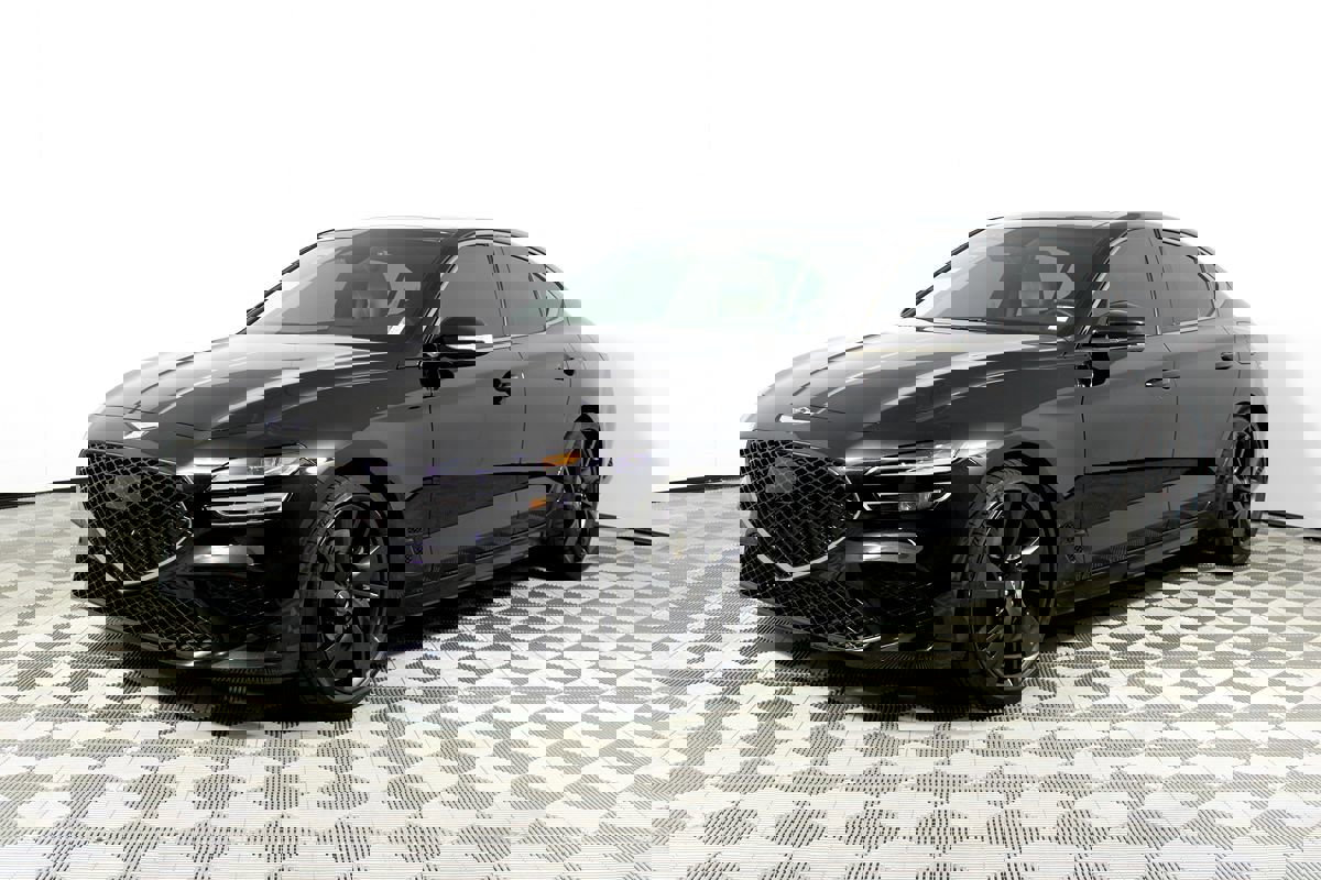 Used 2023 Genesis G70 2.0T w/ Sport Prestige Package image 34