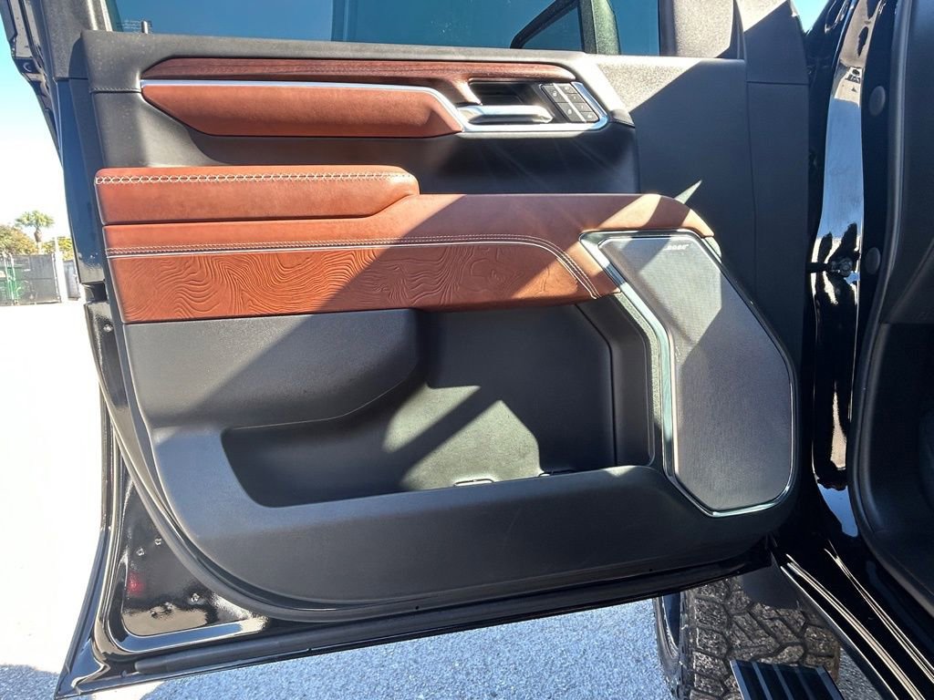 Used 2024 GMC Sierra 2500 Denali Ultimate w/ Max Trailering Package image 39