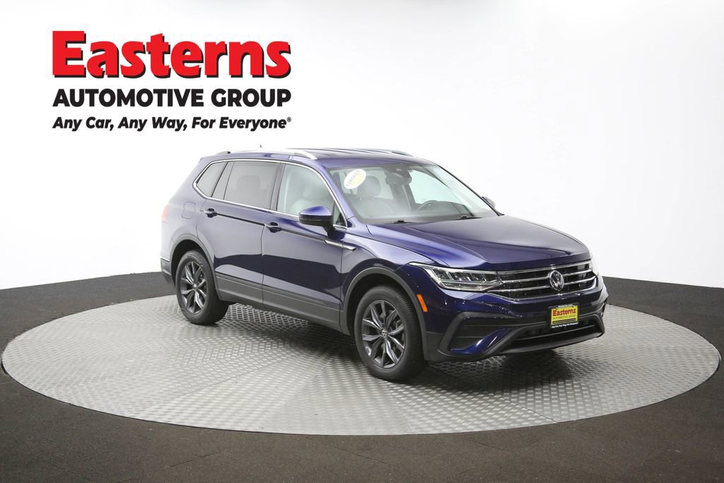Used 2022 Volkswagen Tiguan SE image 47