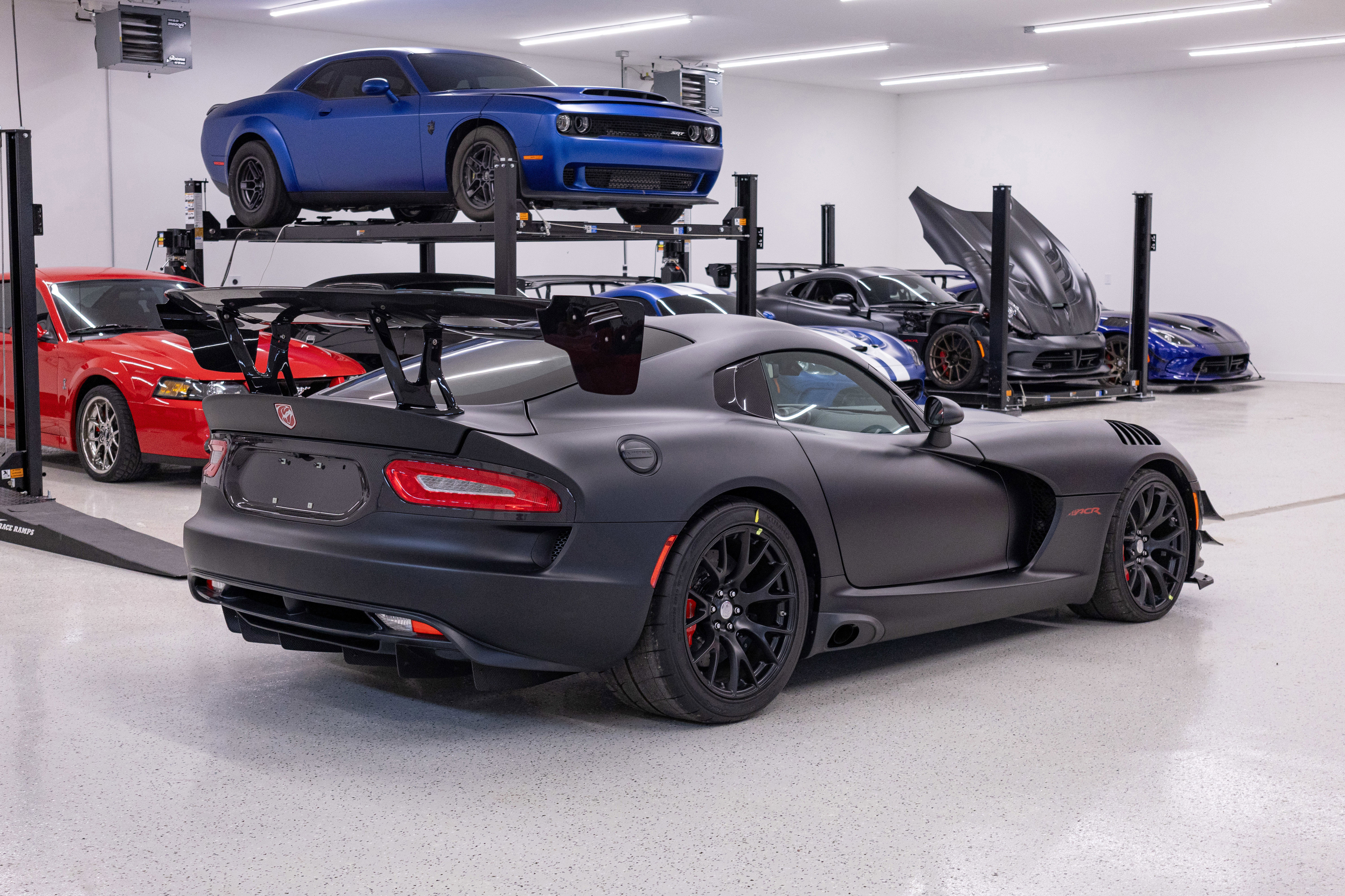 Used 2017 Dodge Viper GTC w/ ACR Package RWD image 12