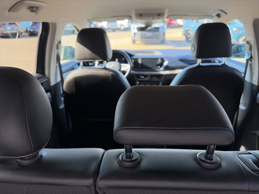 Certified 2023 Volkswagen Taos SE image 15