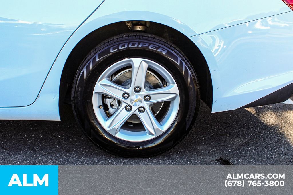 Used 2024 Chevrolet Malibu LT FWD image 16