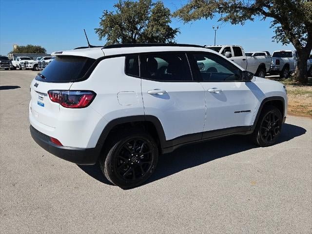 New 2027 Jeep Compass Latitude AWD/4WD image 38
