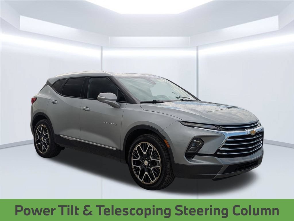 Used 2023 Chevrolet Blazer Premier w/ Driver Confidence II Package FWD image 9