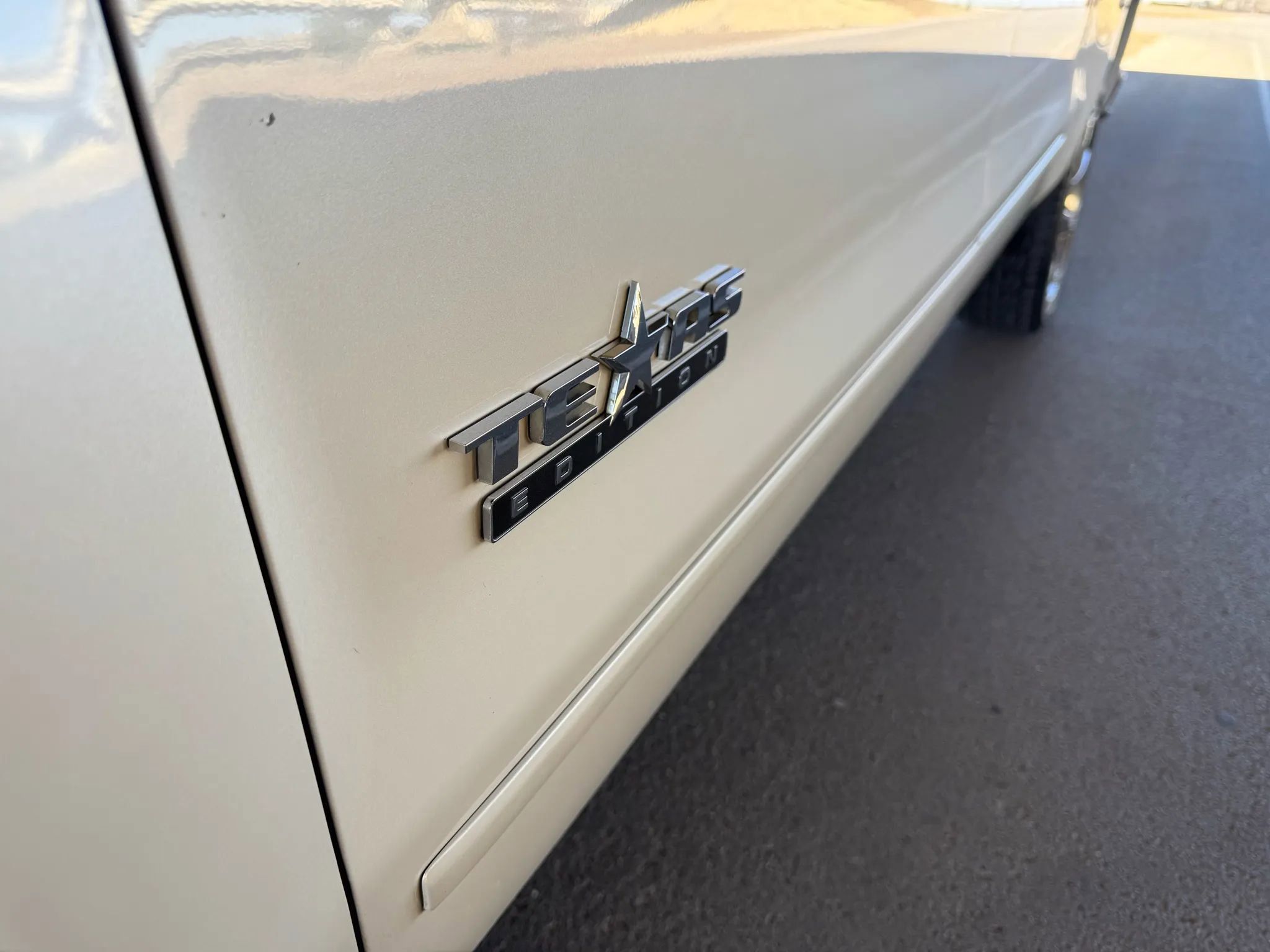 Used 2015 Chevrolet Silverado 1500 LT w/ Texas Edition, 1LT Trim image 9