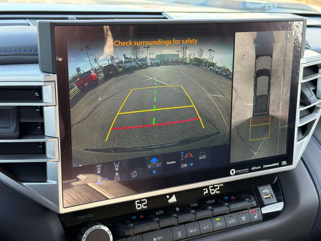 Used 2024 Toyota Tundra Platinum image 15