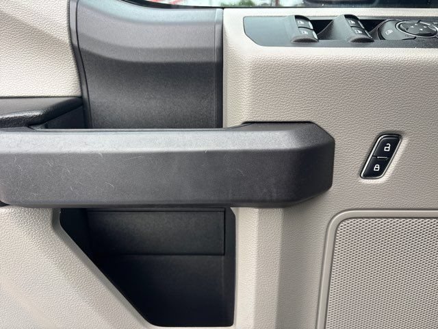 Used 2018 Ford F150 XL w/ Equipment Group 101A Mid AWD/4WD image 17