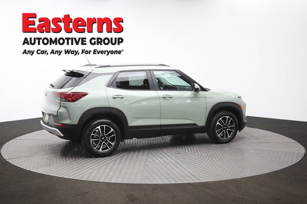 Used 2026 Chevrolet TrailBlazer LT w/ Driver Confidence Package image 42