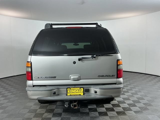 Used 2005 Chevrolet Suburban Z71 w/ Preferred Equipment Group AWD/4WD image 5