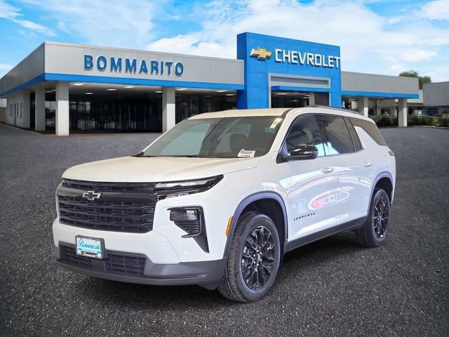 New 2026 Chevrolet Traverse LT image 1