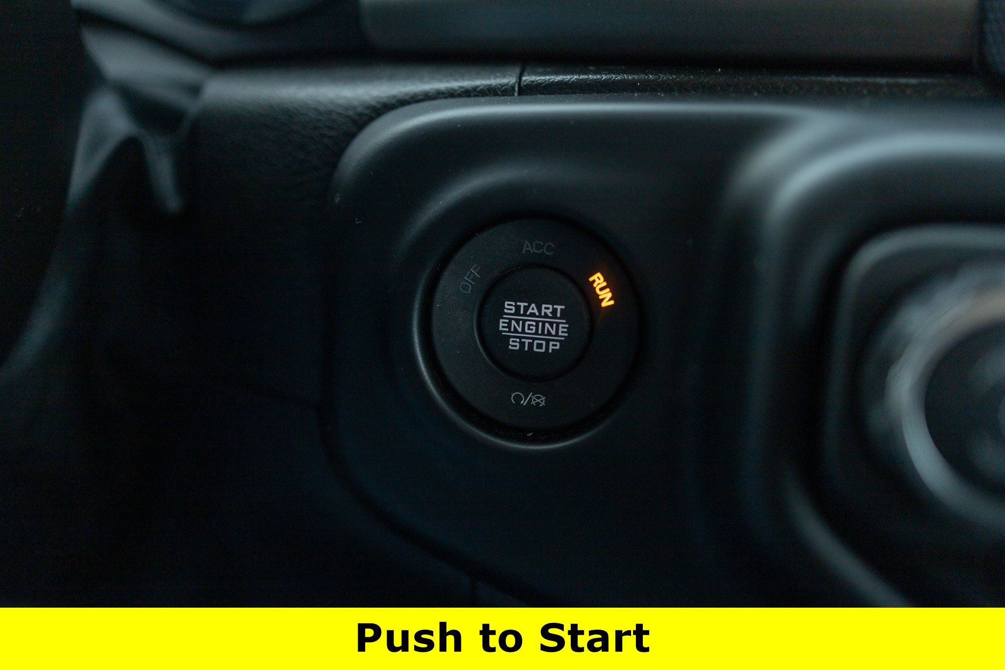 Used 2023 Jeep Gladiator Sport image 10