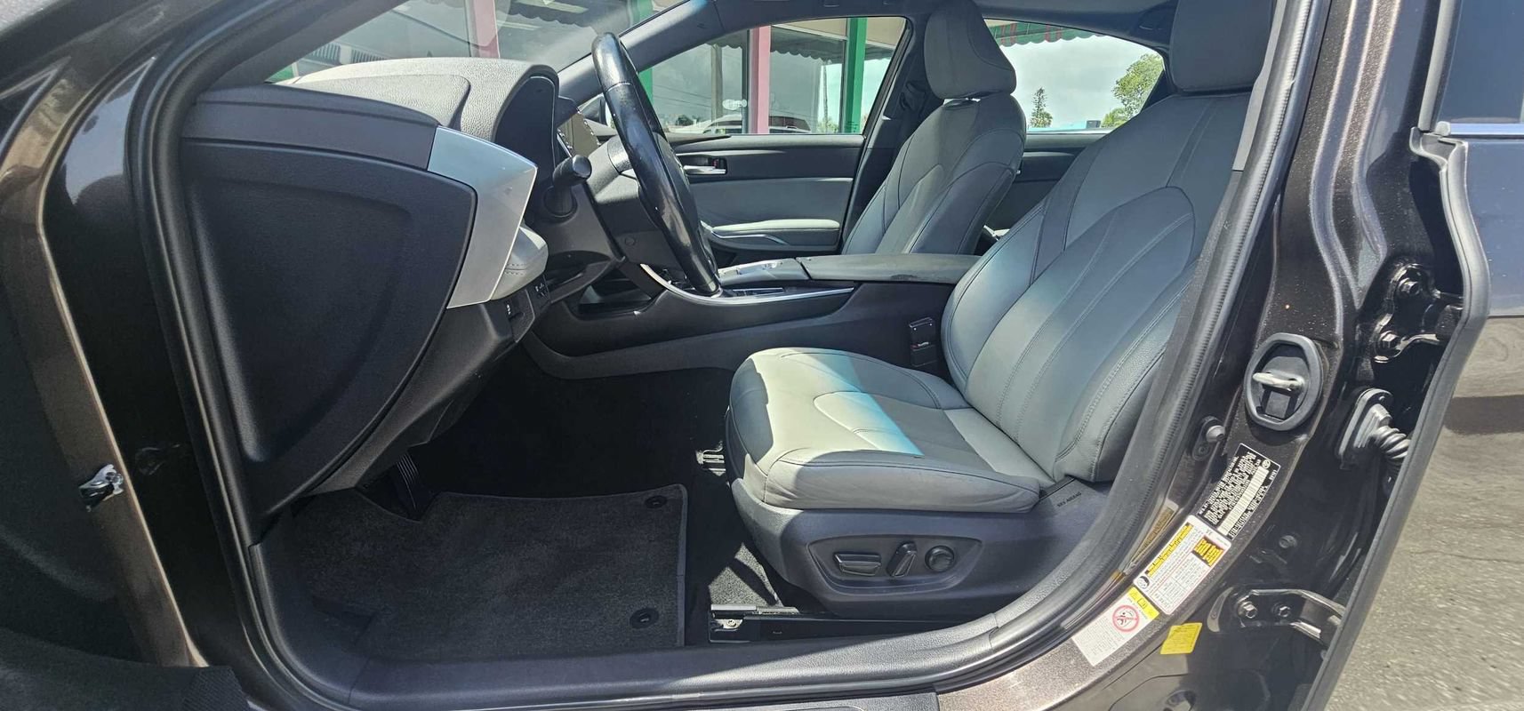 Used 2019 Toyota Avalon XLE w/ Moonroof Package FWD image 15