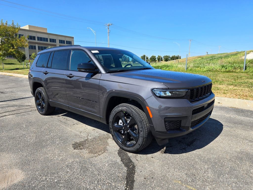 New 2025 Jeep Grand Cherokee L Altitude