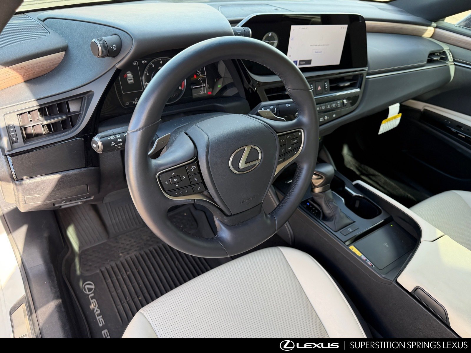 Certified 2025 Lexus ES 350 w/ Premium Package FWD image 12