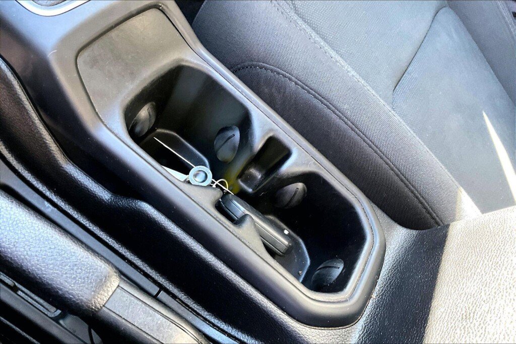 Used 2021 Jeep Wrangler Unlimited Sport image 17