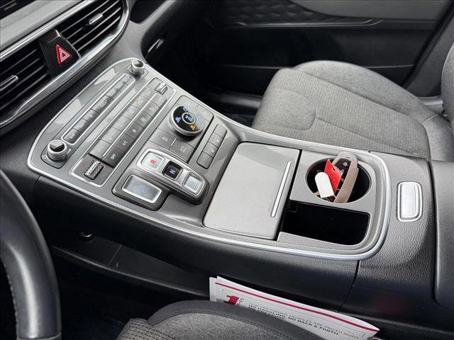 Used 2023 Hyundai Santa Fe SEL image 16